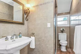138 Brook St, Garden City, NY 11530 - Photo 23