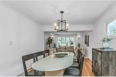 138 Brook Street, Garden City, NY 11530 - Photo 9