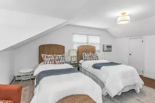 138 Brook St, Garden City, NY 11530 - Photo 25