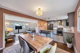 192 N 21st St, Wheatley Heights, NY 11798 - Photo 11