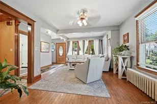 29 Vail St, Northport, NY 11768 - Photo 3