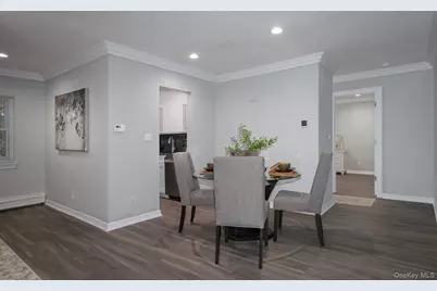 92 South Clinton Avenue #7F, Bay Shore, NY 11706 - Photo 5