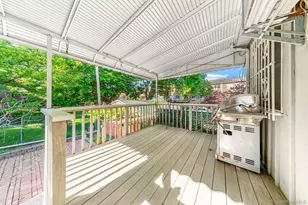 79-21 21st Ave, East Elmhurst, NY 11370 - Photo 23