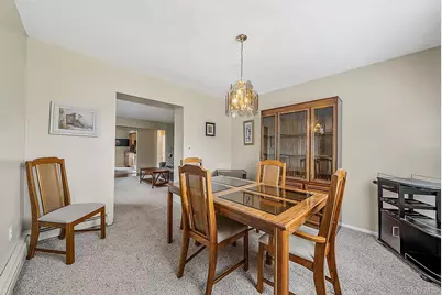 527 Milligan Lane, West Islip, NY 11795 - Photo 19