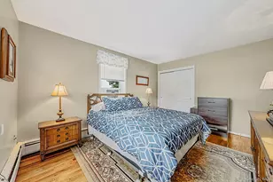 527 Milligan Ln, West Islip, NY 11795 - Photo 25
