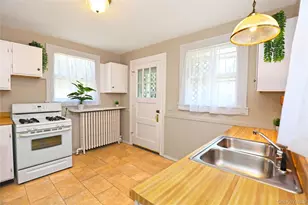 49 Corlies Ave, Poughkeepsie, NY 12601 - Photo 15