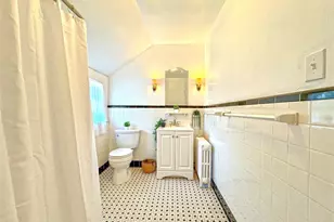 49 Corlies Ave, Poughkeepsie, NY 12601 - Photo 11