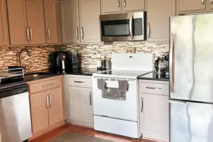 2-60 Beach 81st St, Rockaway Beach, NY 11693 - Photo 7
