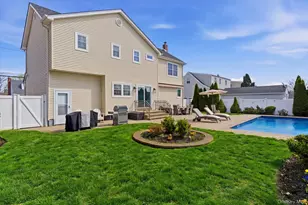 192 N Chestnut St, Massapequa, NY 11758 - Photo 23