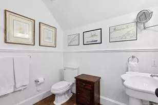 100 Pantigo Rd, East Hampton, NY 11937 - Photo 19