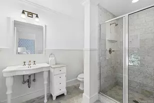 100 Pantigo Rd, East Hampton, NY 11937 - Photo 15