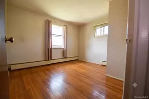 333 N Albany Ave, Massapequa, NY 11758 - Photo 11