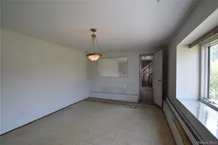 333 N Albany Ave, Massapequa, NY 11758 - Photo 29