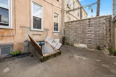 601 Knickerbocker Avenue, Brooklyn, NY 11221 - Photo 21