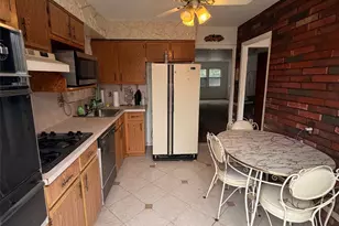 3224 Watt Ave, Bronx, NY 10465 - Photo 7