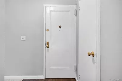 205 West Post Road #1N, White Plains, NY 10606 - Photo 9