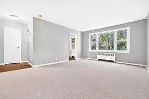 205 W Post Rd, White Plains, NY 10606 - Photo 23