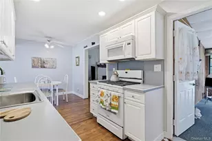 1440 Lincoln Blvd, Bay Shore, NY 11706 - Photo 13