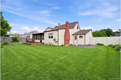1440 Lincoln Boulevard, Bay Shore, NY 11706 - Photo 29