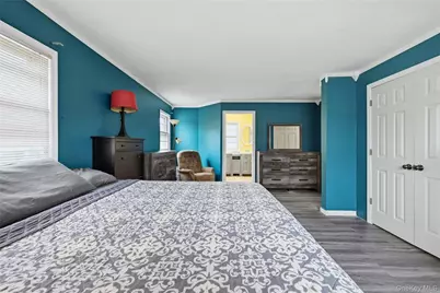 110 Oak Street, Deer Park, NY 11729 - Photo 15