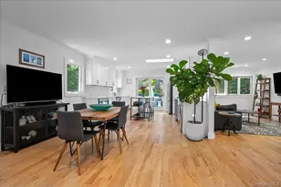 25 Shadow Ln, Larchmont, NY 10538 - Photo 3