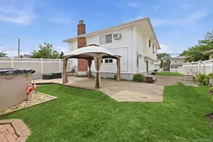 341 Green Ct, Oceanside, NY 11572 - Photo 17