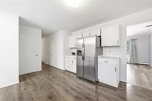 43 Margin Dr W, Shirley, NY 11967 - Photo 17