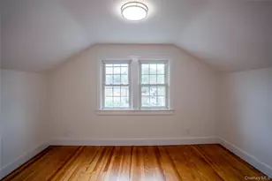 24 Nimitz St, Huntington, NY 11743 - Photo 7