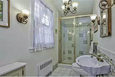 14 Buckingham Place, Manhasset, NY 11030 - Photo 25