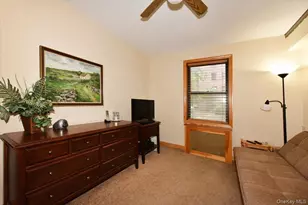 52-54 65th Pl, Maspeth, NY 11378 - Photo 15