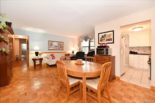 52-54 65th Pl, Maspeth, NY 11378 - Photo 9