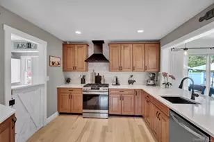 1972 Henry St, North Bellmore, NY 11710 - Photo 17