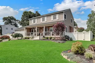 1972 Henry St, North Bellmore, NY 11710 - Photo 3