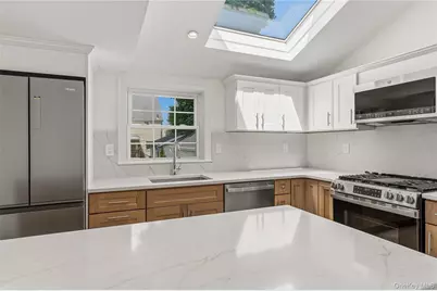 168 Longview Avenue, White Plains, NY 10605 - Photo 11