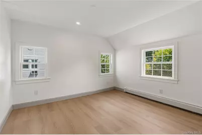 168 Longview Avenue, White Plains, NY 10605 - Photo 17