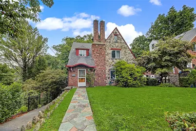 37 Lansdowne Drive, Larchmont, NY 10538 - Photo 1
