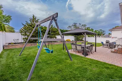 27 Nottinghill Drive, Massapequa, NY 11758 - Photo 35