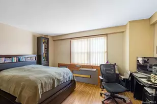 2925 W 5th St, Brooklyn, NY 11224 - Photo 11