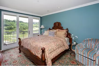 100 Harborview Drive #301, Port Washington, NY 11050 - Photo 17