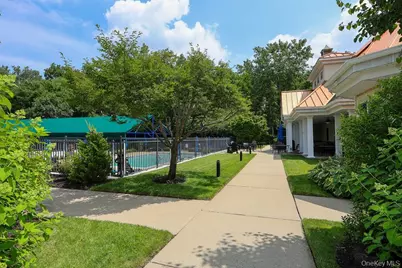 100 Harborview Drive #301, Port Washington, NY 11050 - Photo 29