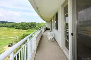 100 Harbor View Dr, Port Washington, NY 11050 - Photo 27