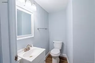 9 College Hills Dr, Farmingville, NY 11738 - Photo 11
