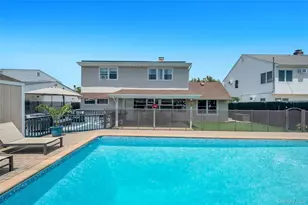 266 Duckpond Dr S, Wantagh, NY 11793 - Photo 25