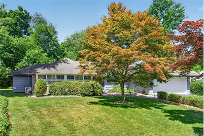 26 Oaks Hunt Road, Great Neck, NY 11020 - Photo 1