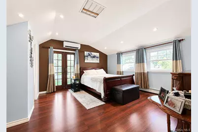 30 Hackberry Lane, Holbrook, NY 11741 - Photo 19