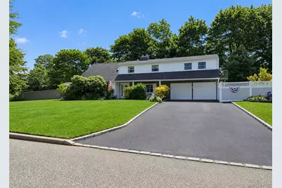 30 Hackberry Lane, Holbrook, NY 11741 - Photo 1