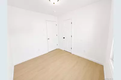 818 Meade Avenue, Bellport, NY 11713 - Photo 7