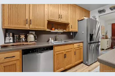 12 Amber Court, Poughkeepsie, NY 12603 - Photo 15