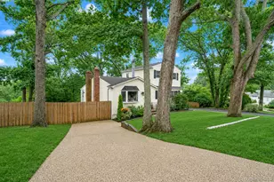 30 Sayville Rd, Sound Beach, NY 11789 - Photo 3