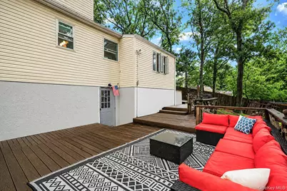 30 Sayville Road, Sound Beach, NY 11789 - Photo 5
